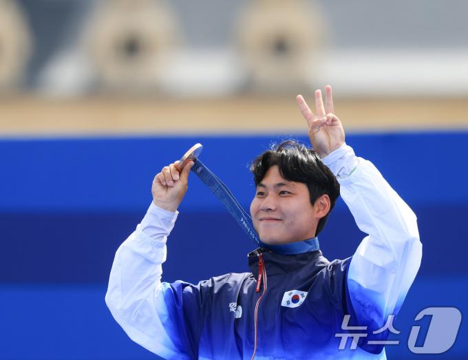 [사진] 이우석 '내가 해냈다'