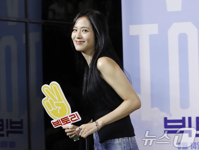[사진] 블랙핑크 지수, 영화관에서 화보를