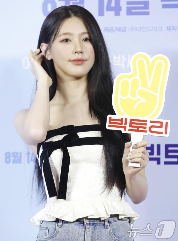 [사진] (여자)아이들 미연, 청순 교과서