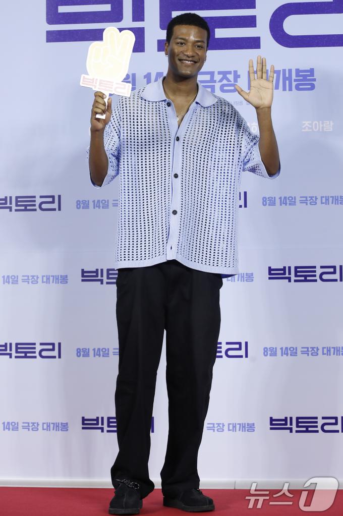 [사진] 한현민 '빅토리' 보러 왔어요