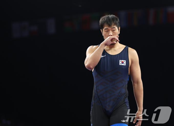 [사진] 파리올림픽 16강 패배한 김승준