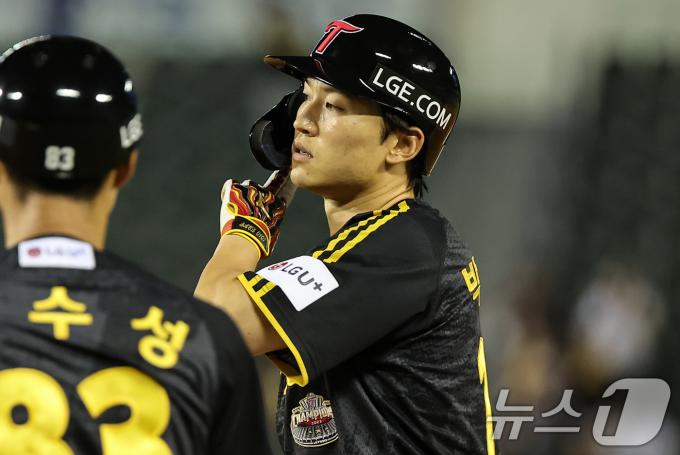 [사진] LG 박해민, 따라잡자!