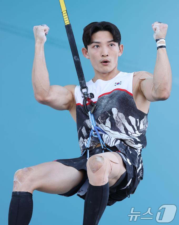 [사진] 신은철 '주먹 불끈'