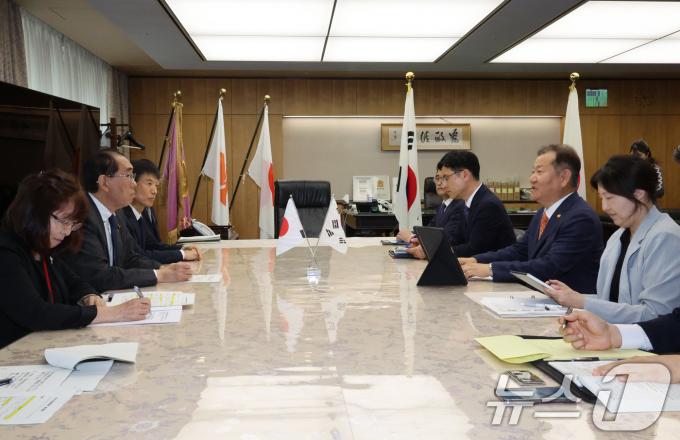 [사진] 日 총무대신 양자회담 갖는 이상민 장관