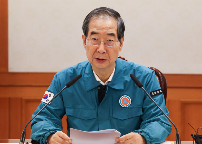 한덕수 국무총리가 7일 서울 종로구 정부서울청사에서 열린 의사집단행동 중앙재난안전대책본부 회의에서 모두발언을 하고 있다. /사진=뉴스1