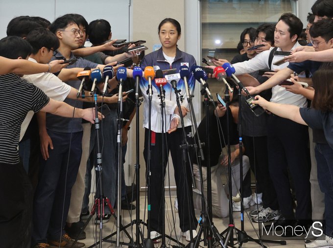 [머니S포토] 일파만파 논란 확산, 셔틀콕 '안세영'에 쏠린 눈과 귀