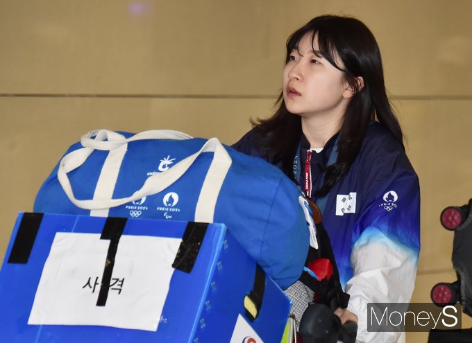 [머니S포토] 금빛총성 울린 '반효진' 국민 환호에 깜짝