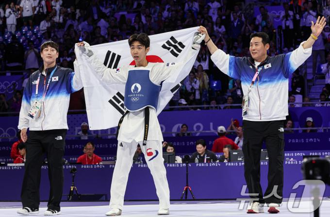 [사진] 박태준 '금메달의 기쁨'