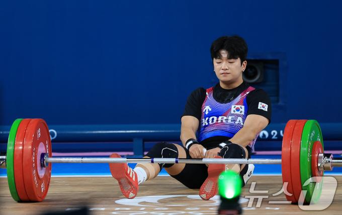 [사진] 150kg 실패에 아쉬워하는 박주효