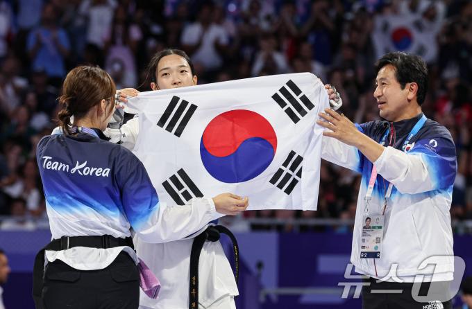 [사진] 김유진 '해냈다'