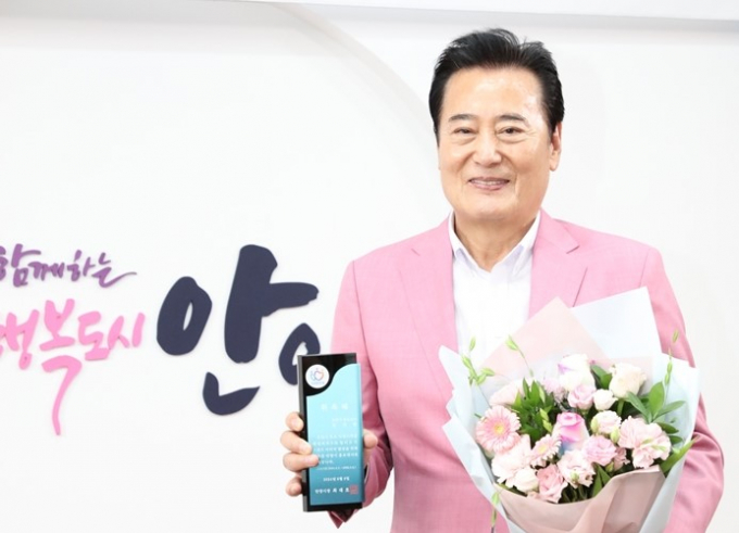 9일 안양시 홍보대사으로 위촉된 배우 김성환 씨. 사진제공=안양시