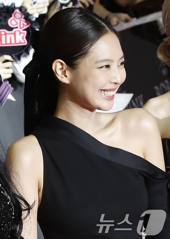 [사진] 제니, 사랑스러운 젠득이