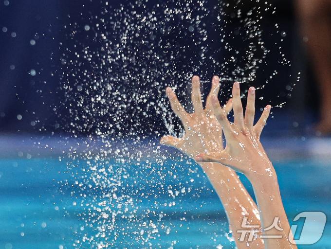 [사진] 연기 펼치는 이리영·허윤서