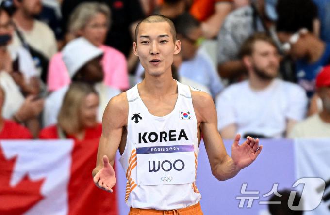 [사진] 기뻐하는 우상혁