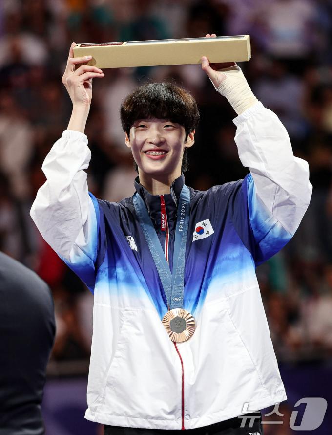 [사진] 미소 짓는 이다빈