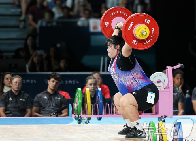 [사진] 123kg 1차시기 도전하는 박혜정