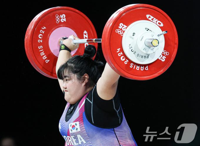 [사진] 박혜정 '131kg 3차시기 도전'