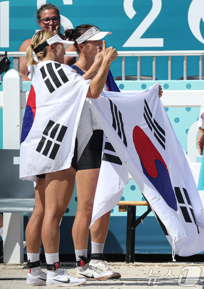 [사진] 동메달 기쁨 누리는 성승민