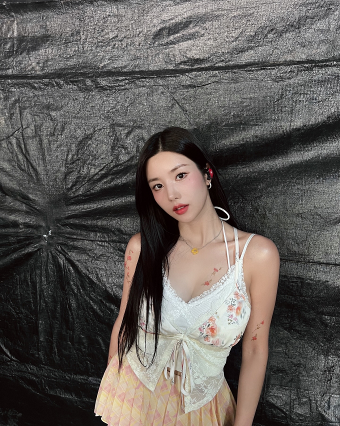 사진=권은비 인스타그램