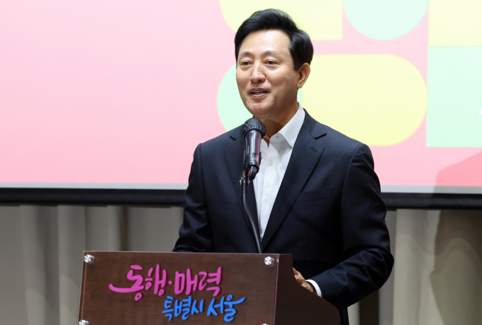 오세훈 서울시장이 오는 2036년 하계 올림픽 유치 의사를 전했다. 사진은 오 시장이 지난 12일 서울시 중구 시청 대회의실에서 열린 2024 서울뷰티위크 홍보단 발대식에서 축사하는 모습. /사진=뉴스1