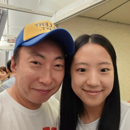 방송인 박명수가 신유빈과 만난 근황을 공개했다. /사진=박명수 인스타그램