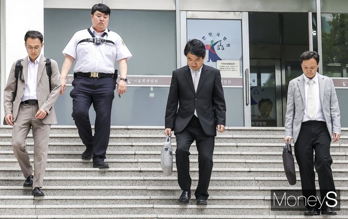 [머니S포토] 회생법원, 30일 티메프 제출 자구안에 대한 협의 이어가