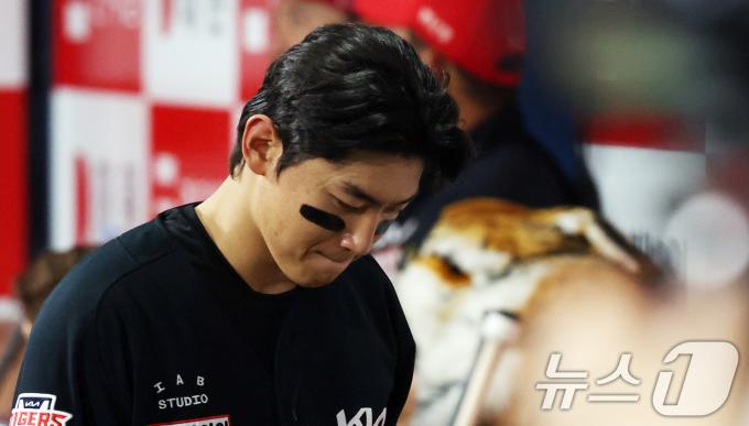 [사진] KIA 김도영, '다시 집중'