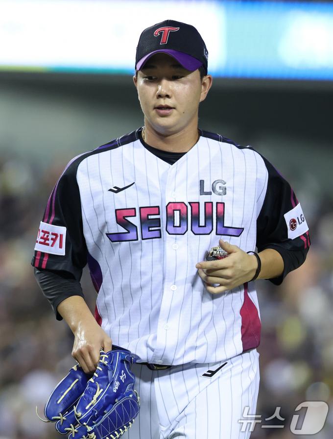 [사진] 유영찬, 블론세이브