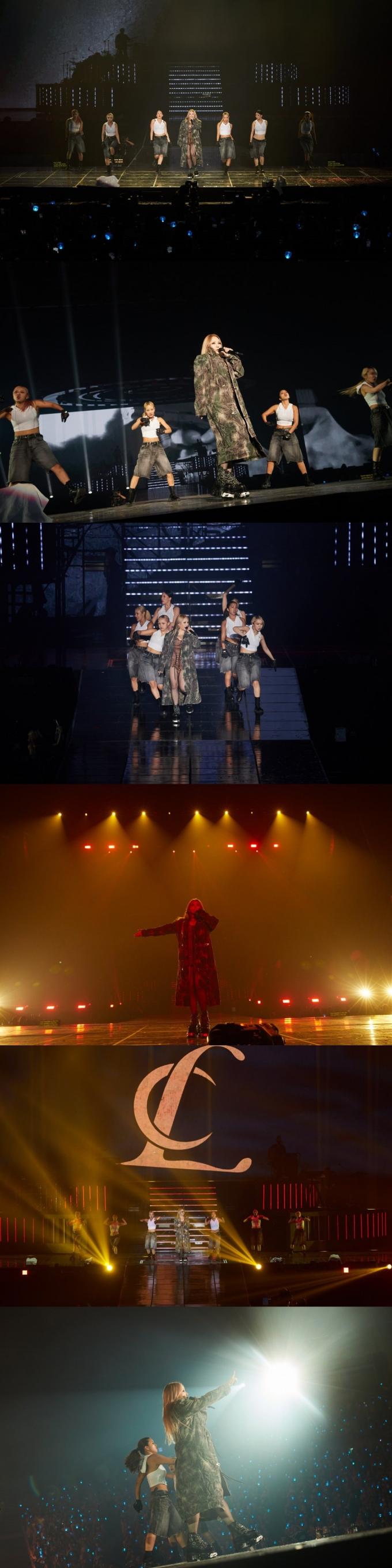 2NE1