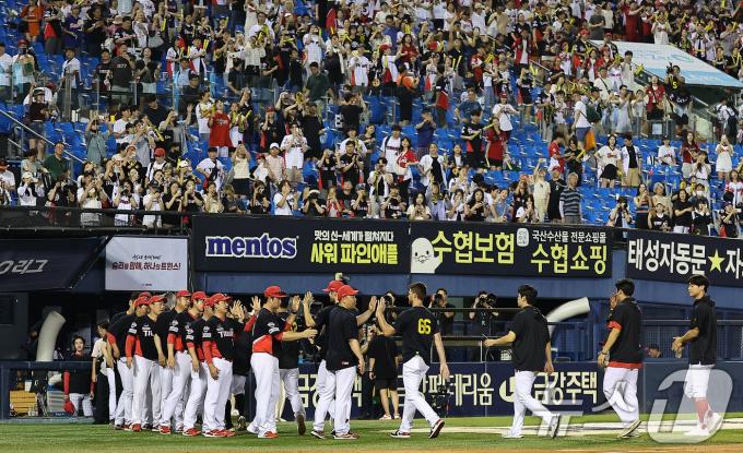 [사진] KIA, LG 상대 시원한 스윕승