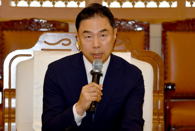 정지영 현대백화점 대표이사 사장은 '더현대' 등 현대백화점 리브랜딩을 성공시킨 주역으로 평가받고 있다. 지난 5월 광주시·현대백화점 상생협약식에서 인사말하는 정 사장. /사진=뉴시스