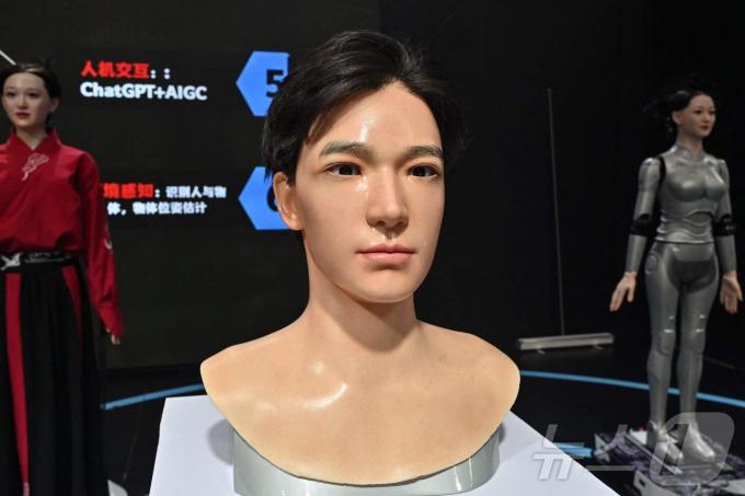 [사진] [포토]베이징 로봇컨퍼런스에 나온 휴머노이드