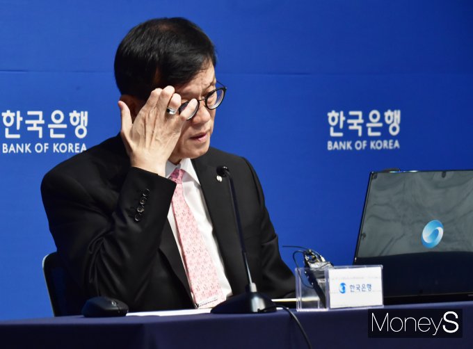 [머니S포토] 한은 이창용 
