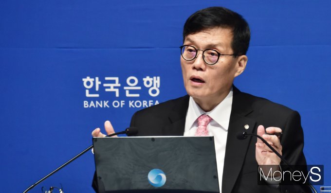 이창용 한은 총재가 22일 서울 중구 남대문로 한국은행에서 열린 통화정책방향 기자간담회에서 발언하고 있다. /사진=임한별 기자