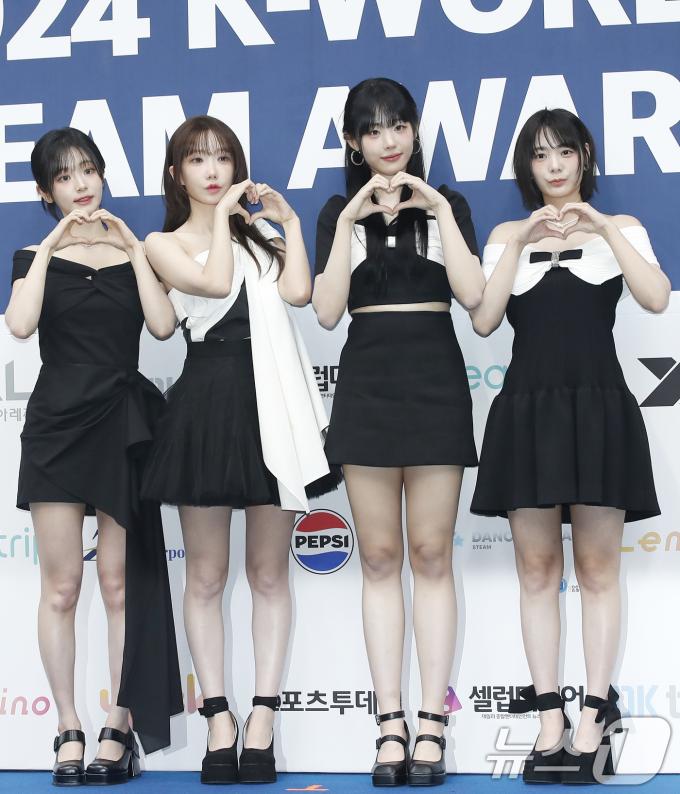 [사진] QWER, 요즘 대세 밴드