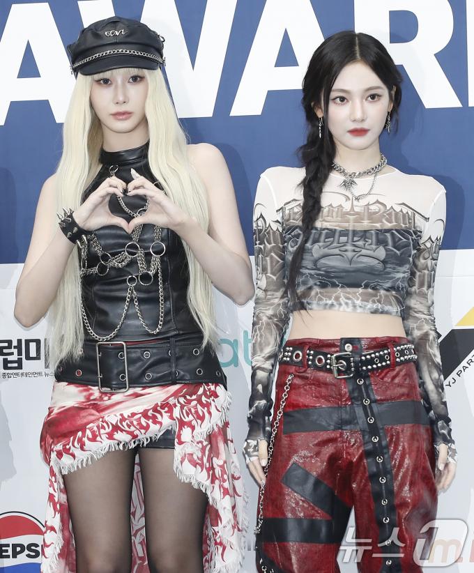 [사진] 지젤·닝닝, 점점 예뻐지네