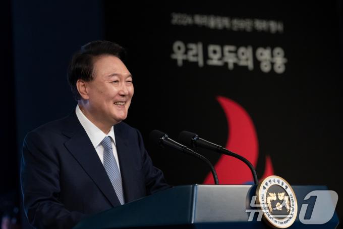[사진] 파리올림픽 선수단 격려하는 윤석열 대통령
