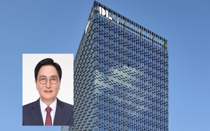 DL이앤씨가 수년간 실적 부진이 반복됨에 따라 잦은 최고경영자(CEO) 교체를 겪고 있다. 박상신 주택사업본부장은 최근 신임 대표이사에 취임했다. /사진=DL이앤씨 