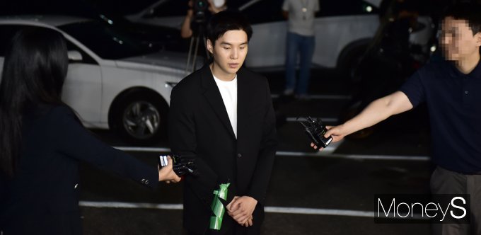 [머니S픽] 경찰 출석, BTS 슈가 