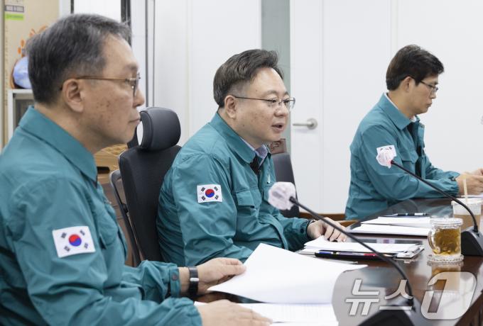 [사진] 조규홍 장관, 비상진료체계 운영현황 점검