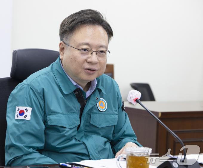 [사진] 조규홍 장관, 비상진료체계 운영현황 점검