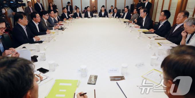 [사진] 제20차 고위당정협의회