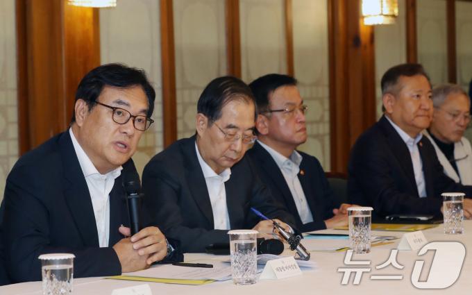 [사진] 모두발언하는 정진석 대통령실 비서실장