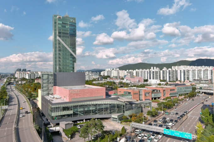 용인포은아트홀 전경 / 사진제공=용인문화재단