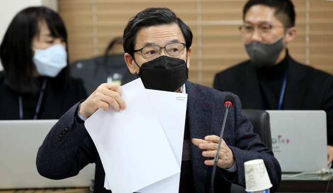 경찰이 김순호 전 행정안전부 경찰국장의 국장국군보안사령부 문건을 공개한 현직공무원 소환조사를 진행했다. 사진은 김순호 전 국장 모습. /사진=뉴스1