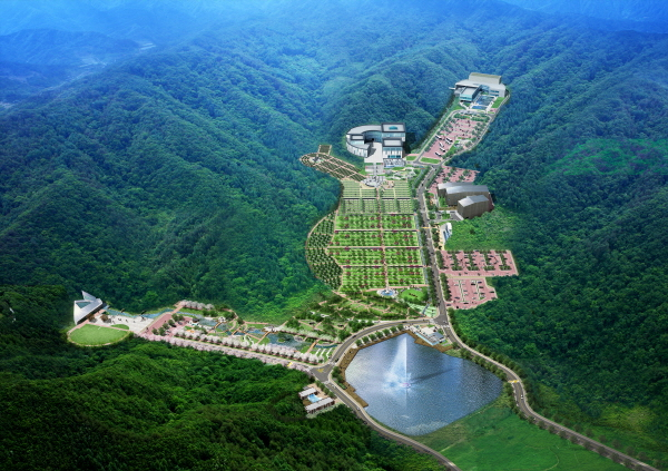 용인 평온의 숲 평온마루 전경 / 사진제공=용인도시공사