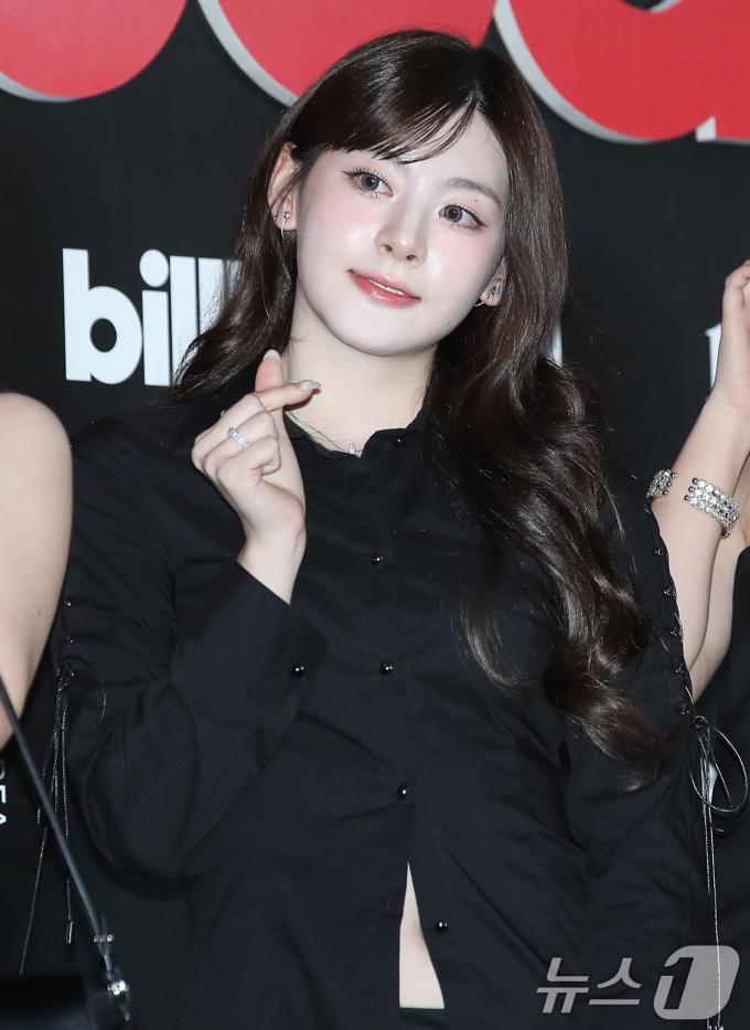 [사진] 스테이씨 세은, 향기로운 하트