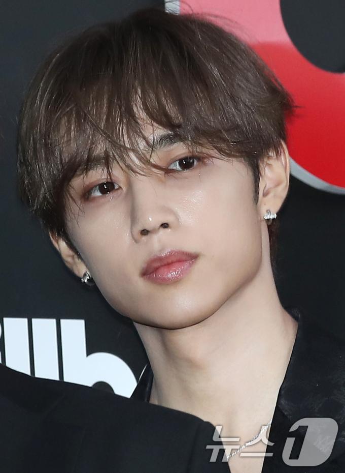 [사진] 선우, 키스를 부르는 촉촉 입술