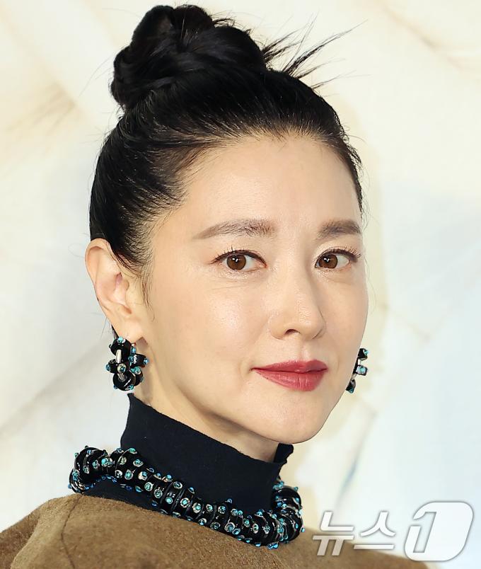 [사진] 이영애, 클로즈업을 부르는 미모