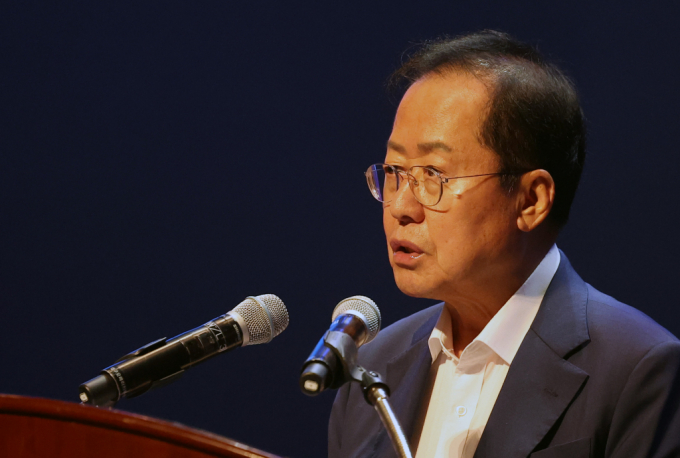 홍준표 대구시장이 15일 대구 북구 오페라하우스에서 열린 ‘제79주년 광복절 경축식’에서 경축사를 하고 있다./사진제공=뉴시스